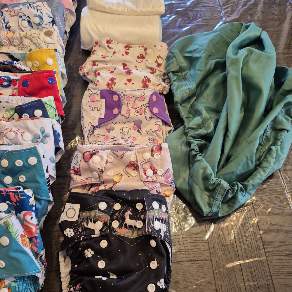 Colorful Kids Diaper Covers Set - Picture 4 of 4